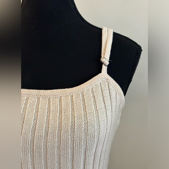 Roxy Women’s summer crop top. Size Large - Picture 2 of 5